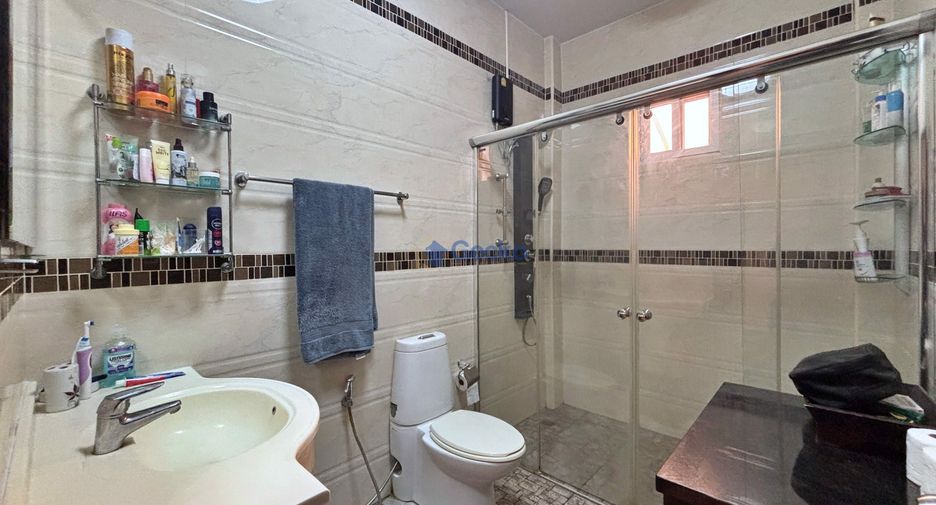 For sale 3 ベッドルーム house in South Pattaya, Pattaya