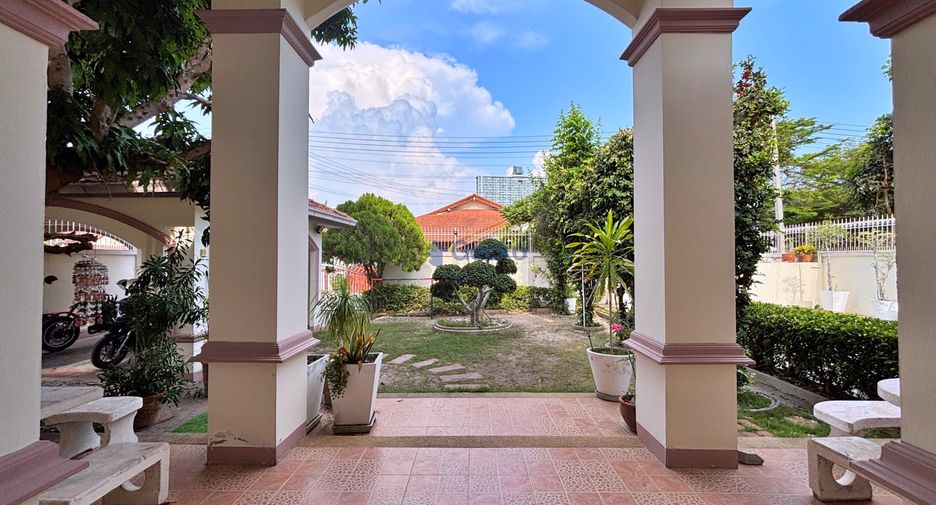 For sale 3 ベッドルーム house in South Pattaya, Pattaya