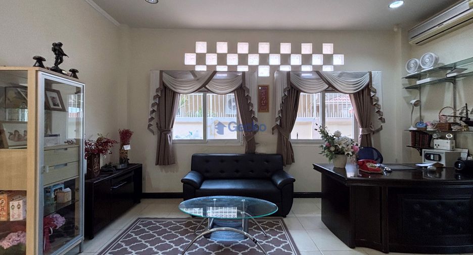 For sale 3 ベッドルーム house in South Pattaya, Pattaya