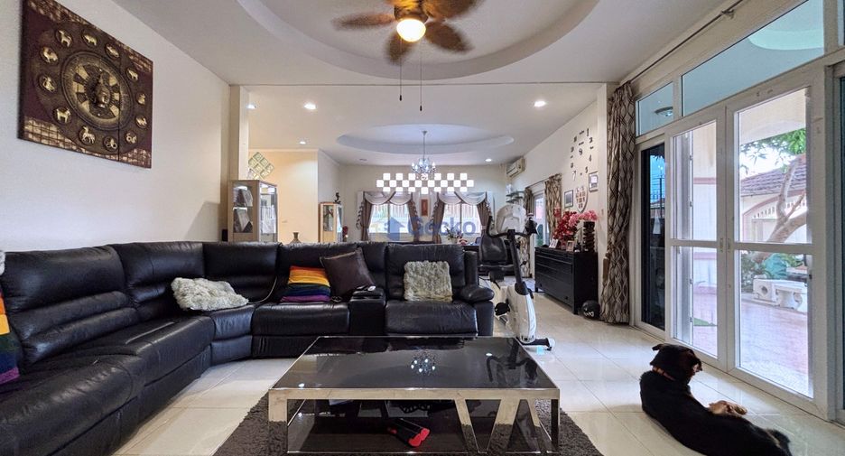 For sale 3 ベッドルーム house in South Pattaya, Pattaya