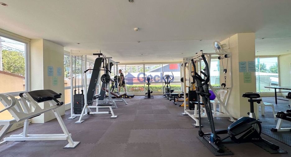 For sale 1 bed condo in Pratumnak, Pattaya