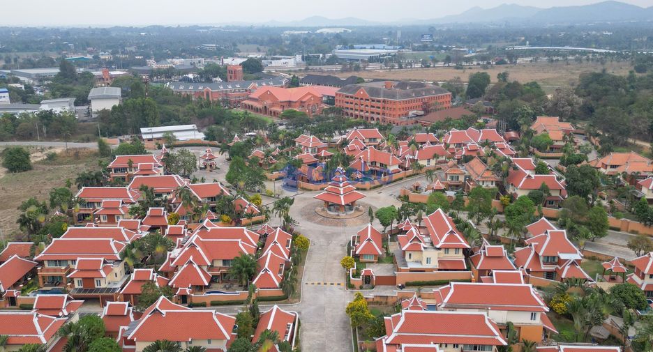 Haus zur Miete mit 6 Zimmer in East Pattaya, Pattaya