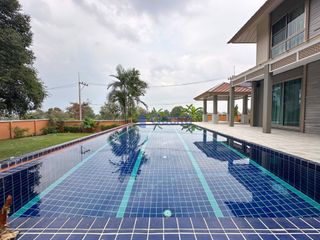 出租 6 卧室 独立屋 在 Bang Lamung, Chon Buri