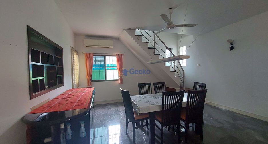 À vendre 6 chambres maison à East Pattaya, Pattaya