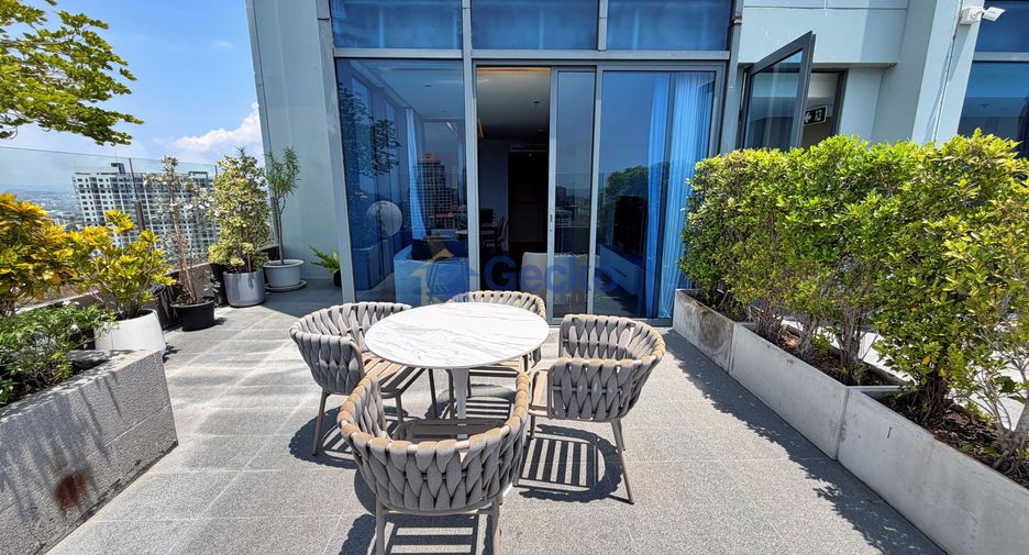 À louer 1 chambre condo à Pratumnak, Pattaya