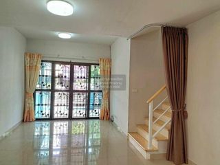 For sale 3 bedrooms townhouse in Min Buri, Bangkok