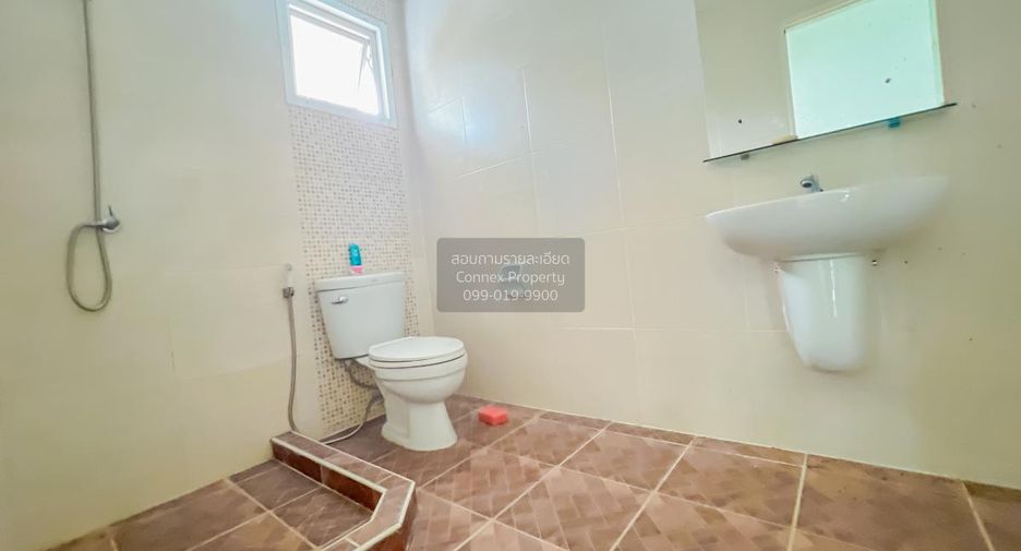 For sale 3 bedrooms house in Mueang Pathum Thani, Pathum Thani