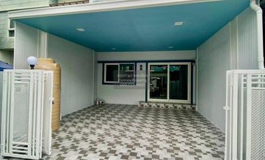 For sale 2 bedrooms townhouse in Lam Luk Ka, Pathum Thani