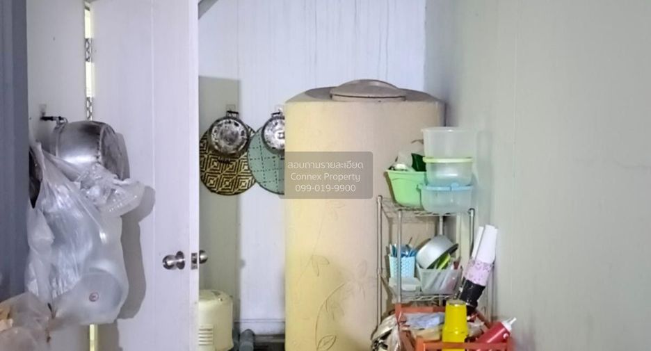 Casa adosada en venta de 4 habitaciones en Mueang Chon Buri, Chonburi