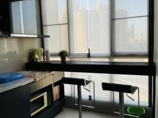 Condo en alquiler de 1 habitaciones en Khlong Toei, Bangkok