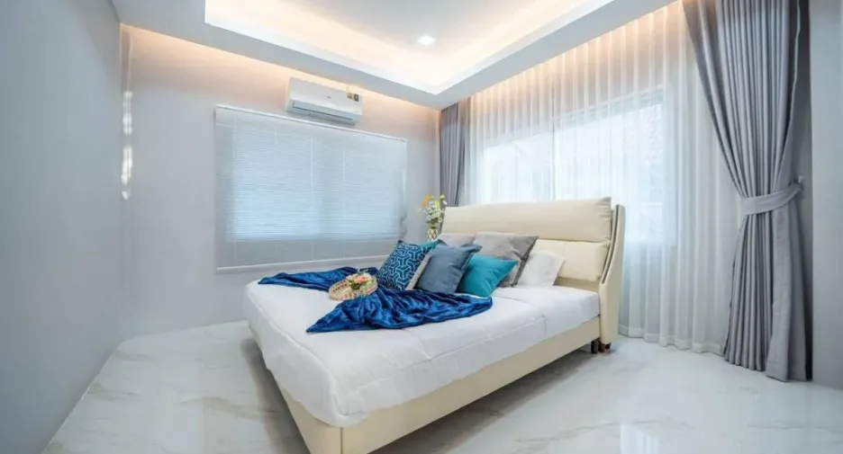 For sale 5 ベッドルーム house in East Pattaya, Pattaya