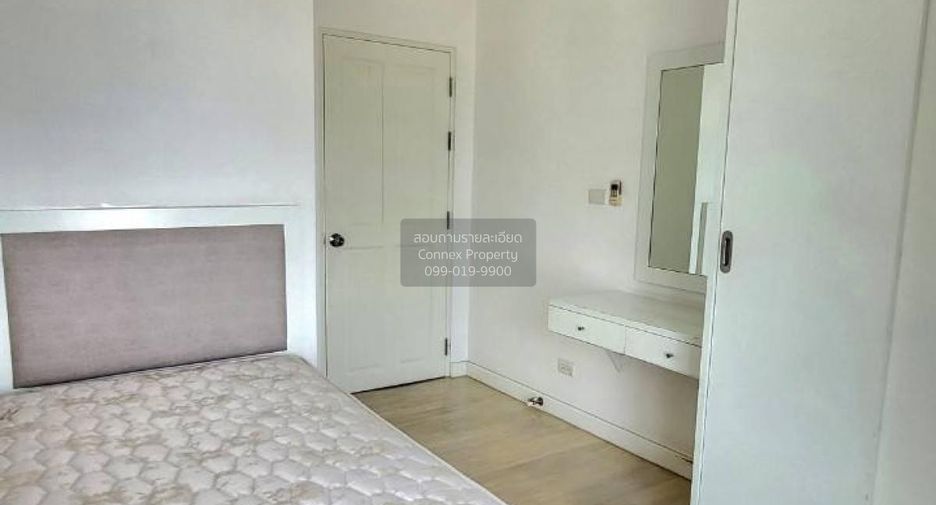 Condo en alquiler de 2 habitaciones en Yan Nawa, Bangkok