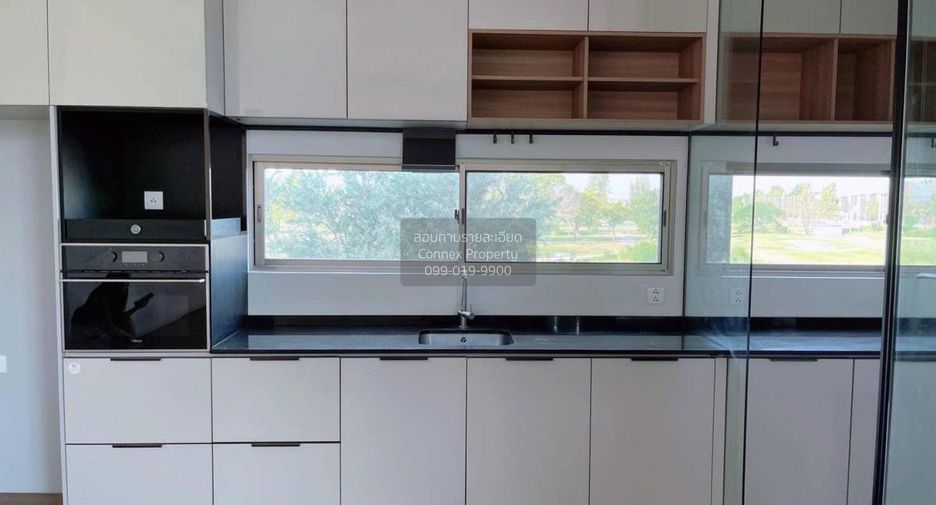 For rent 3 bedrooms house in Saphan Sung, Bangkok