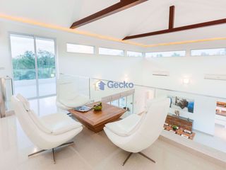 À louer et à vendre 3 chambres maison à Bang Lamung, Chonburi