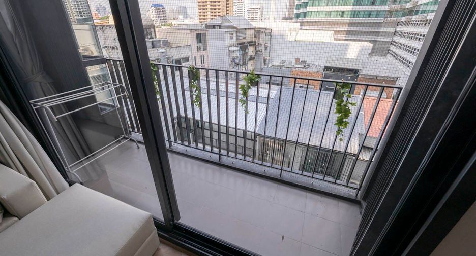 À louer 2 chambres condo à Watthana, Bangkok