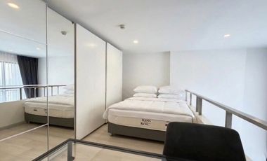 For rent 1 bed condo in Sathon, Bangkok