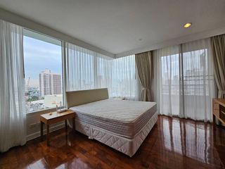 ให้เช่า 3 ห้องนอน คอนโด ใน วัฒนา, กรุงเทพฯ