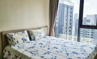 Condo en alquiler de 2 habitaciones en Huai Khwang, Bangkok