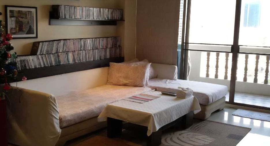 For sale 2 ベッドルーム condo in Watthana, Bangkok