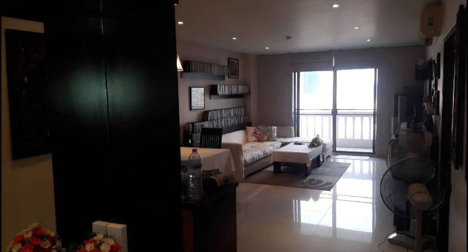 For sale 2 ベッドルーム condo in Watthana, Bangkok