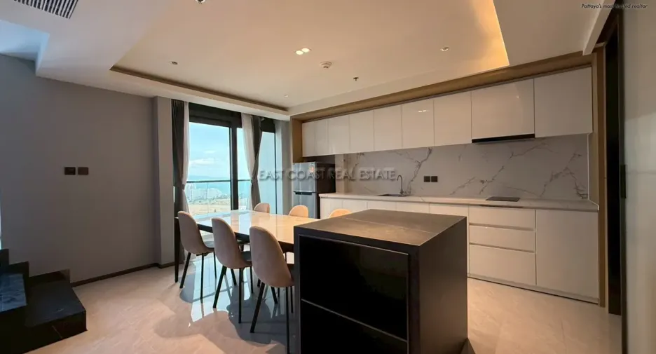For rent 2 bedrooms condo in Bang Lamung, Chonburi