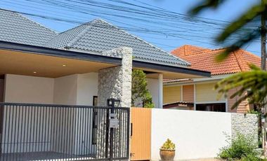 For sale 3 bedrooms house in Mueang Phuket, Phuket