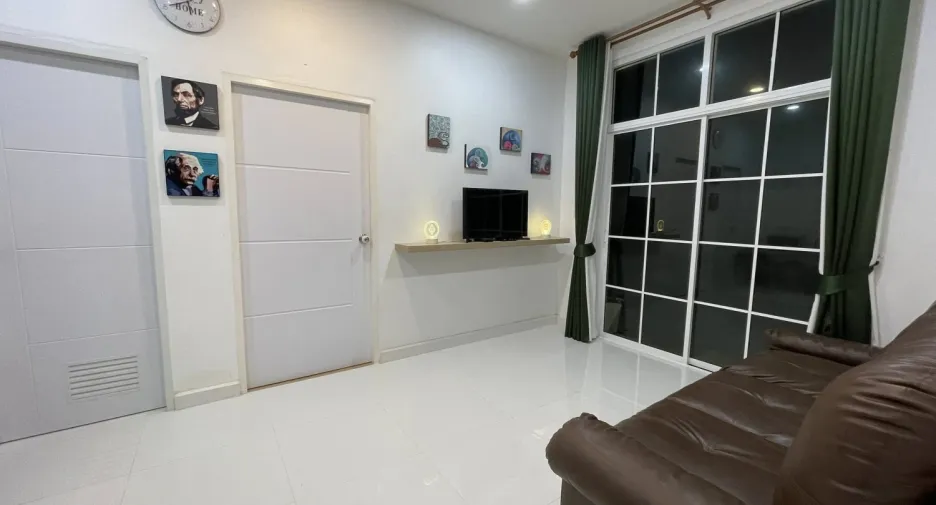 Продажа 6 спальни вилла в Huay Yai, Паттайя