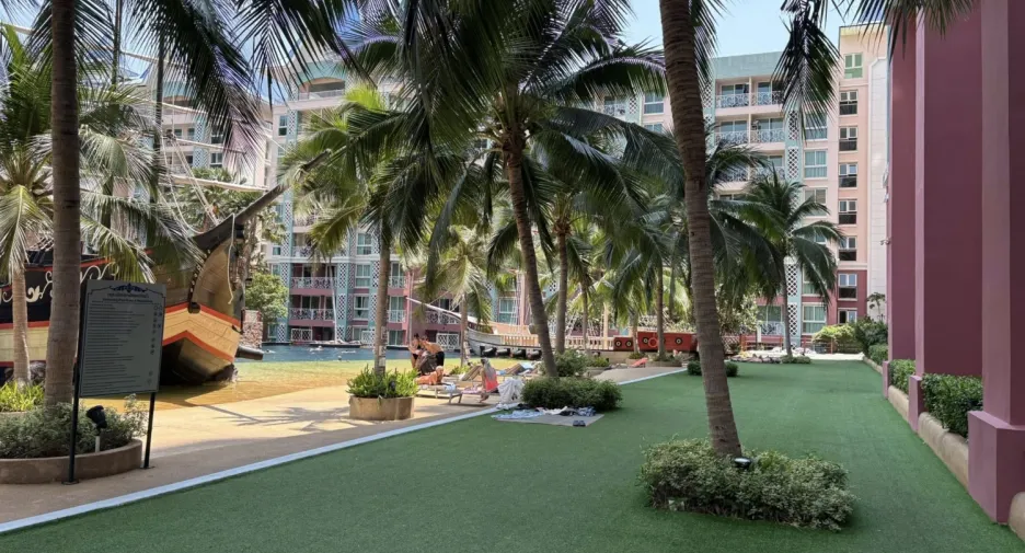 For sale 1 bed condo in South Pattaya, Pattaya