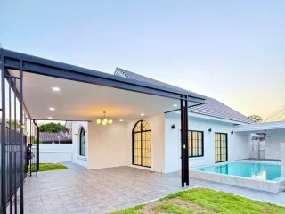 For sale 3 ベッドルーム villa in Bang Lamung, Chonburi