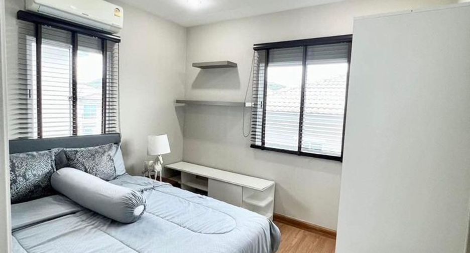 Haus zur Miete mit 4 Zimmer in Mueang Phuket, Phuket