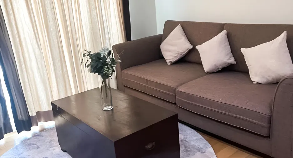For rent 2 bedrooms condo in Khlong Toei, Bangkok