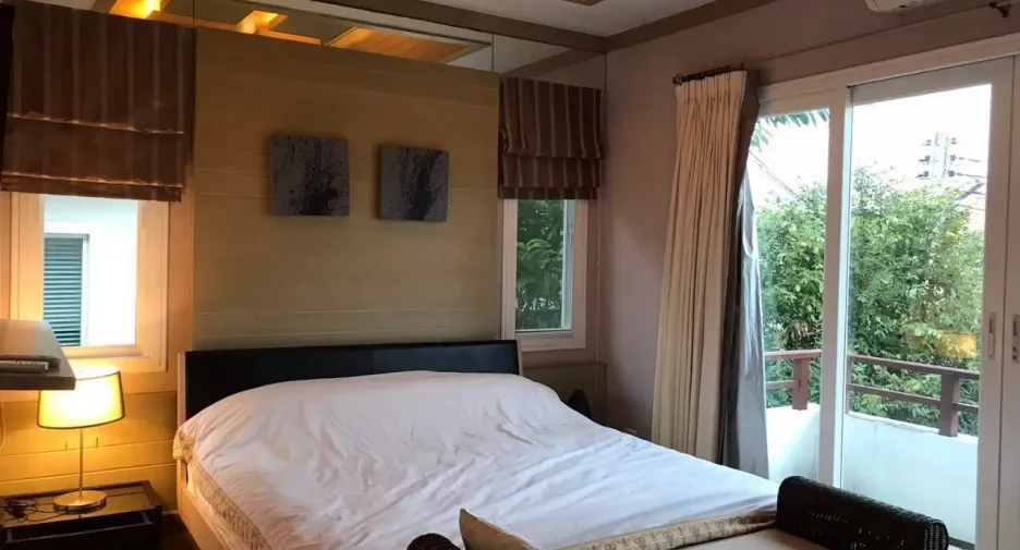 À louer 3 chambres maison à Mueang Chon Buri, Chonburi
