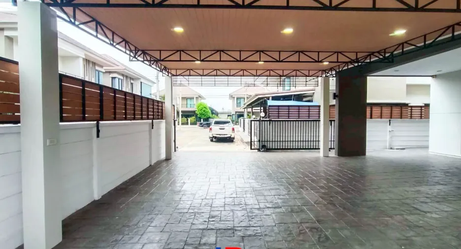 出售 3 卧室 独立屋 在 Mueang Nakhon Pathom, Nakhon Pathom