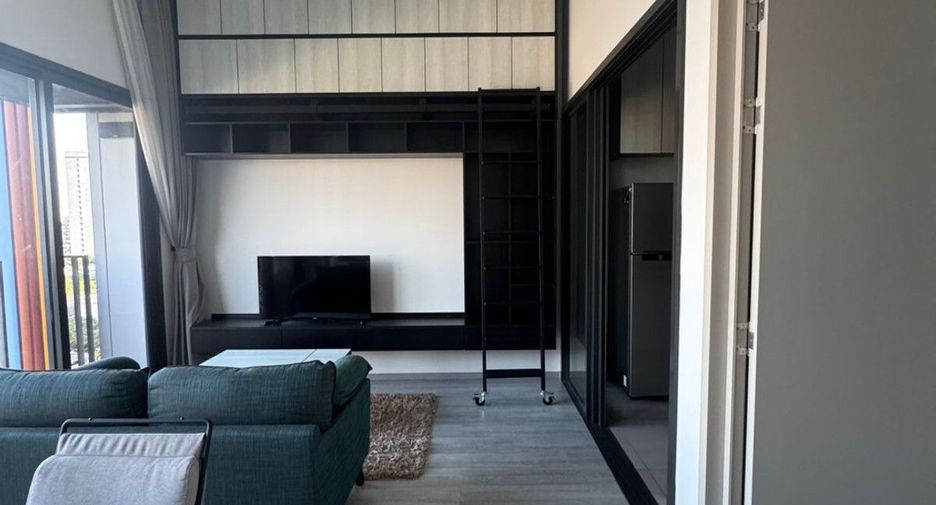 For rent 2 bedrooms condo in Phra Khanong, Bangkok