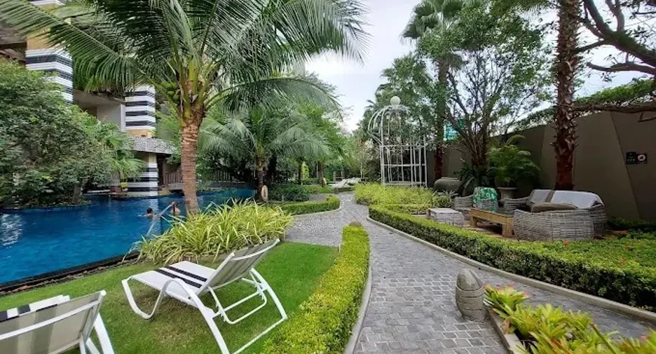 À vendre studio condo à Jomtien, Pattaya