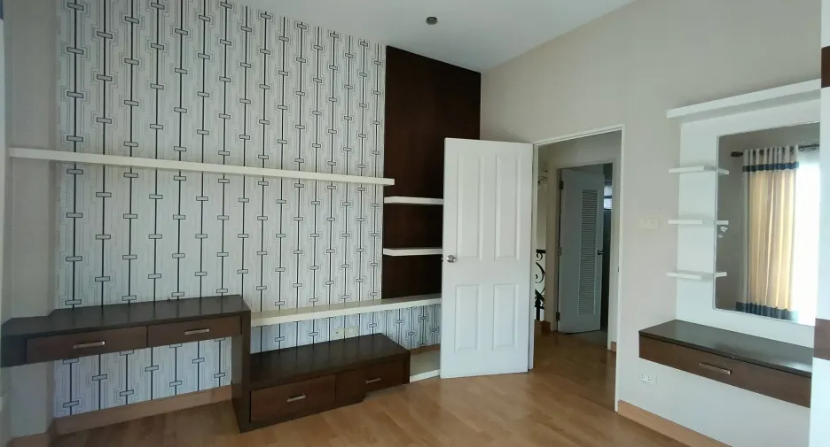 Haus zum Kauf mit 3 Zimmer in San Kamphaeng, Chiang Mai