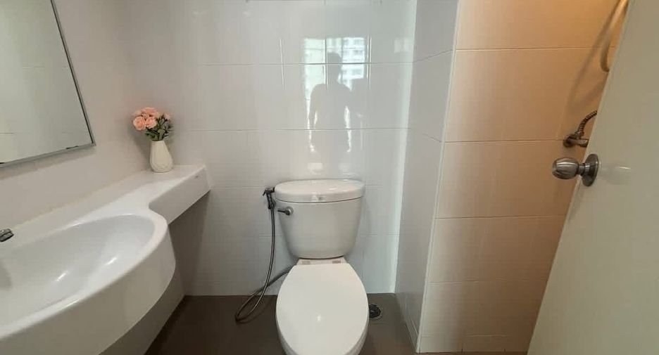Condo en alquiler de 1 habitaciones en North Pattaya, Pattaya