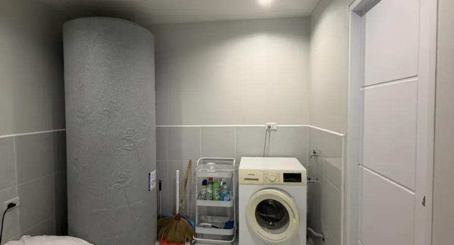 For rent 5 bedrooms townhouse in Khlong Toei, Bangkok