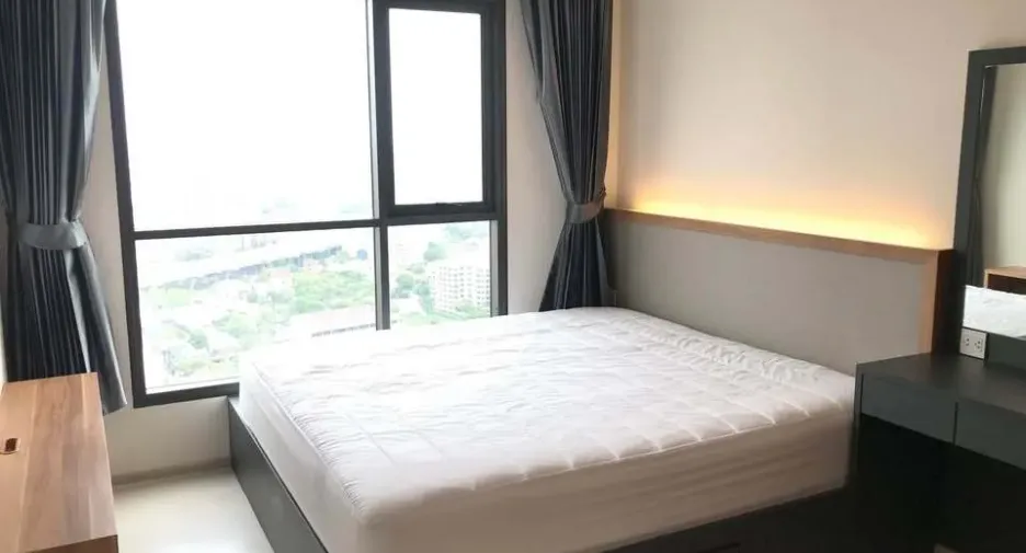 Condo en alquiler de 1 habitaciones en Khlong Toei, Bangkok