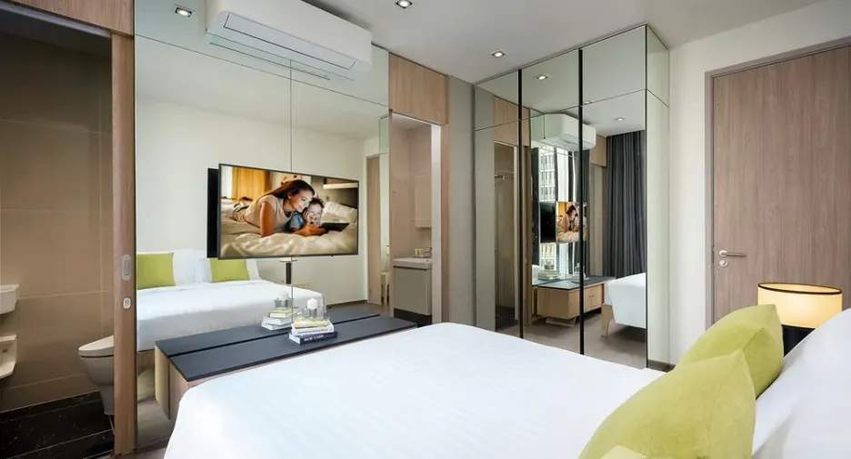 For rent 3 bedrooms apartment in Khlong Toei, Bangkok