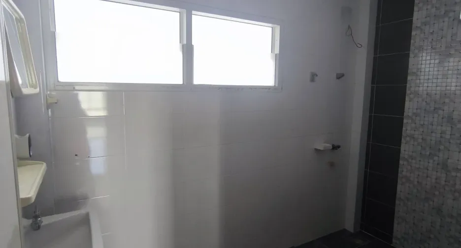 Casa adosada en venta de 4 habitaciones en Bang Phli, Samut Prakan