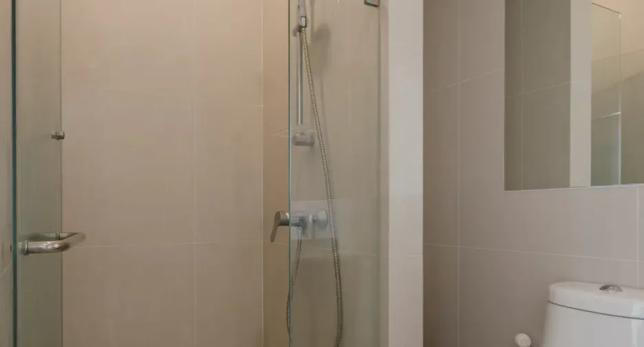 Wohnung zur Miete und zum Kauf mit 1 Zimmer in Huai Khwang, Bangkok