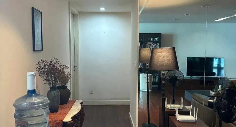 For sale 3 bedrooms condo in Khlong Toei, Bangkok