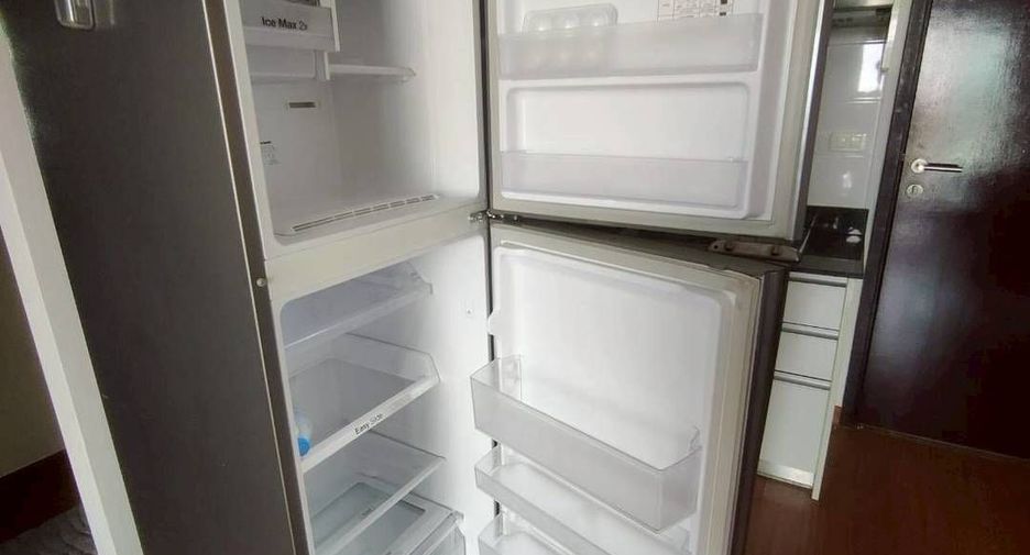 ให้เช่า 2 ห้องนอน คอนโด ใน คลองเตย, กรุงเทพฯ