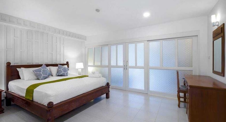 For sale 2 bedrooms condo in Mueang Phuket, Phuket