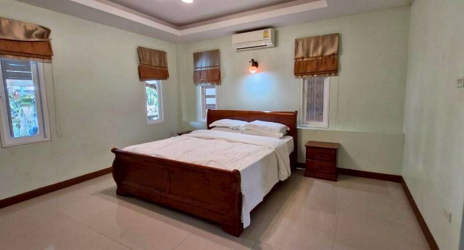 Casa en venta y en alquiler de 4 habitaciones en East Pattaya, Pattaya