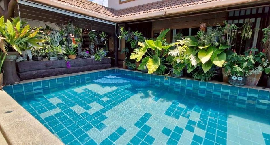 Casa en venta y en alquiler de 4 habitaciones en East Pattaya, Pattaya