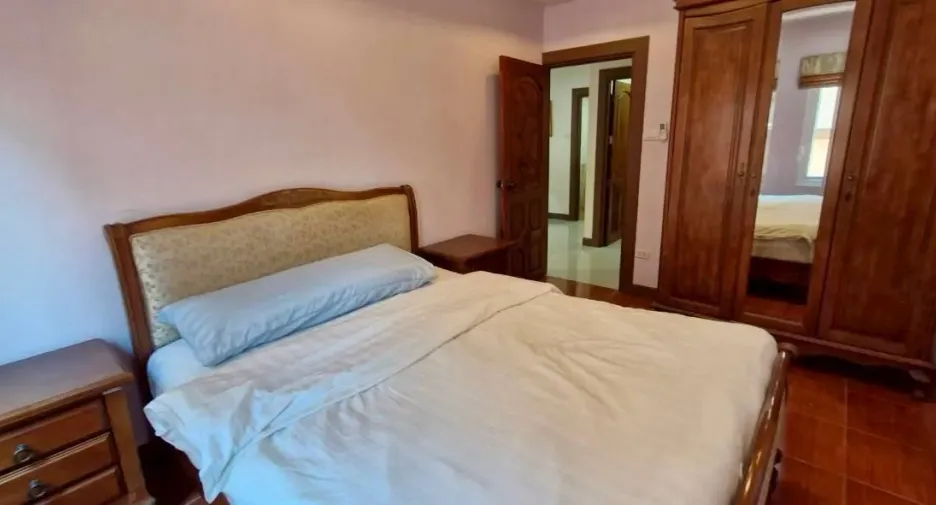 For sale and for rent 4 bedrooms house in Bang Lamung, Chonburi