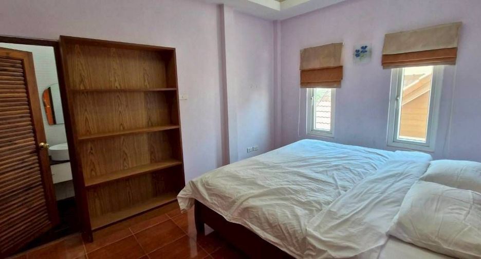 Casa en venta y en alquiler de 4 habitaciones en East Pattaya, Pattaya