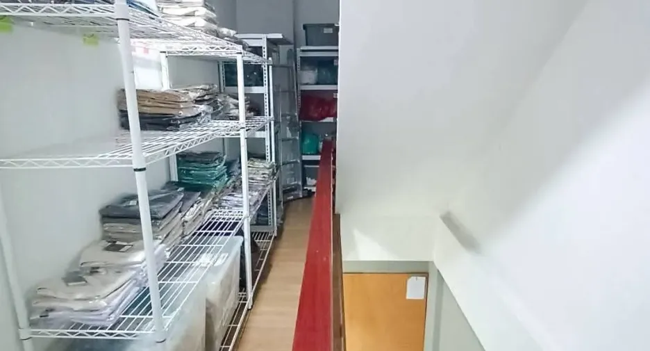 For sale 5 bedrooms townhouse in Bang Phlat, Bangkok